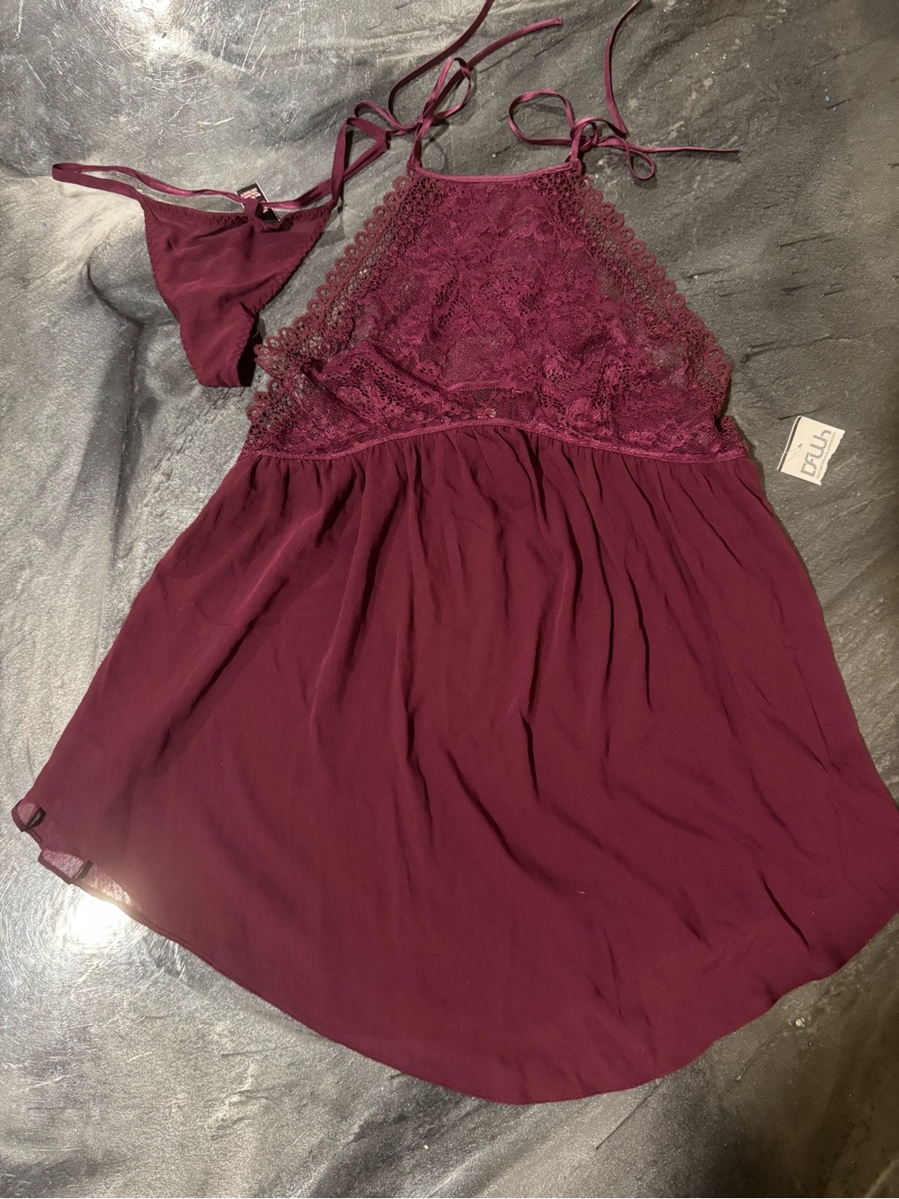 Maroon Lace Halter Chemise Nightdress - 2-Piece Set